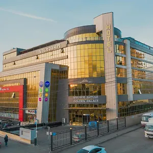 Golden Palace טביליסי