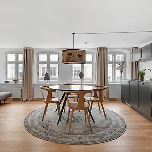 Sanders Regent - Endearing One-bedroom Near Square Copenhague